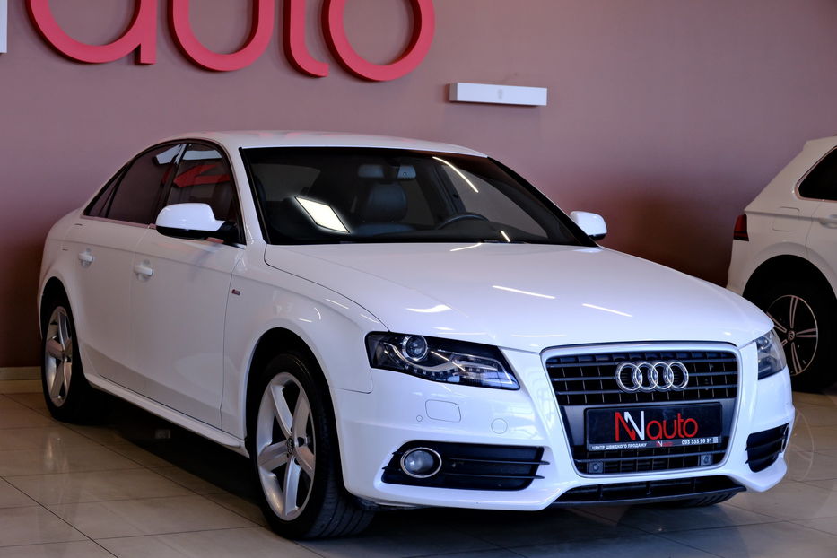 Продам Audi A4 2012 года в Одессе