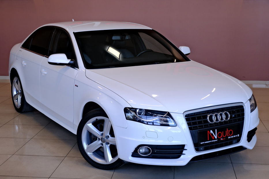 Продам Audi A4 2012 года в Одессе