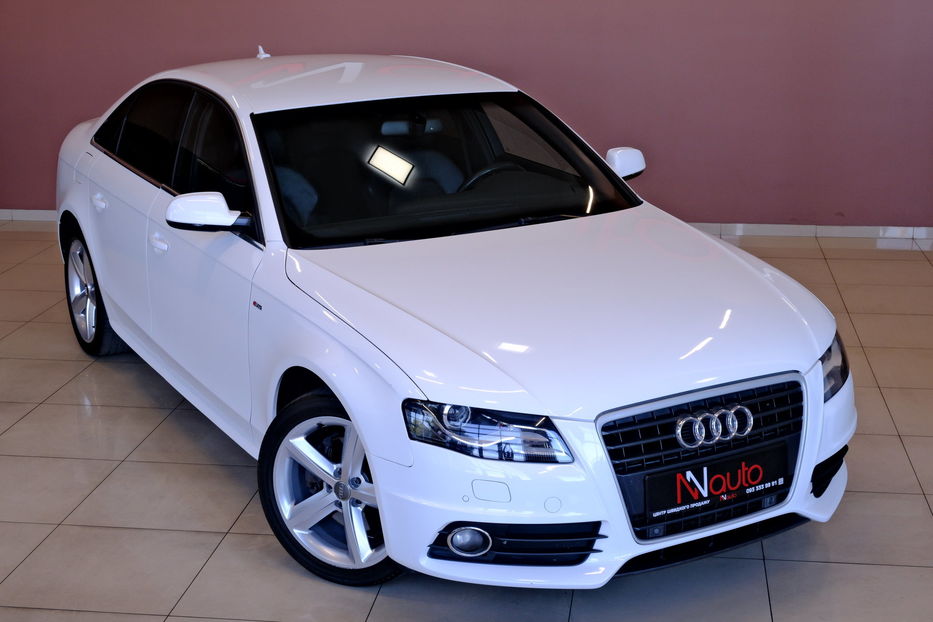 Продам Audi A4 2012 года в Одессе