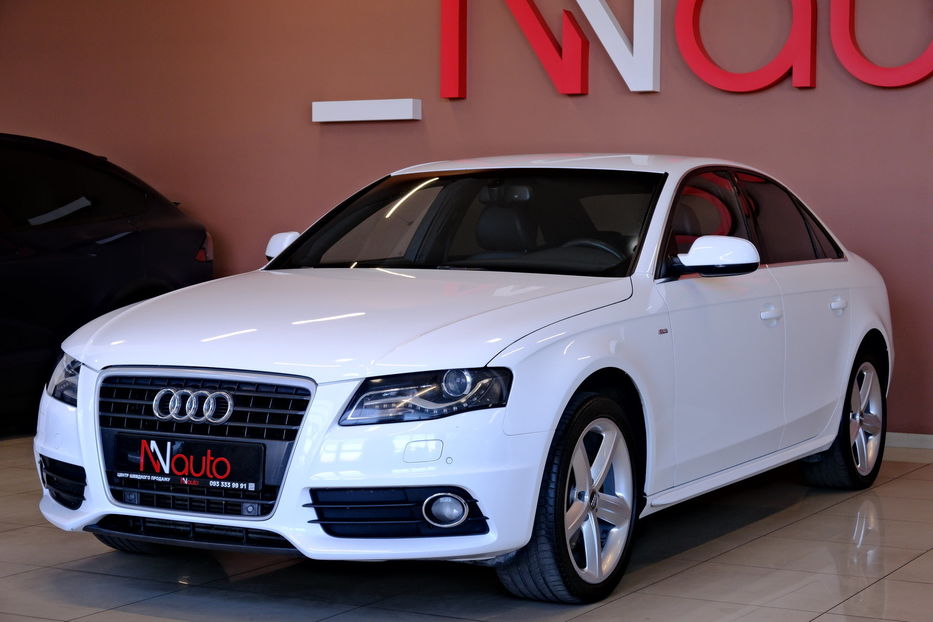 Продам Audi A4 2012 года в Одессе