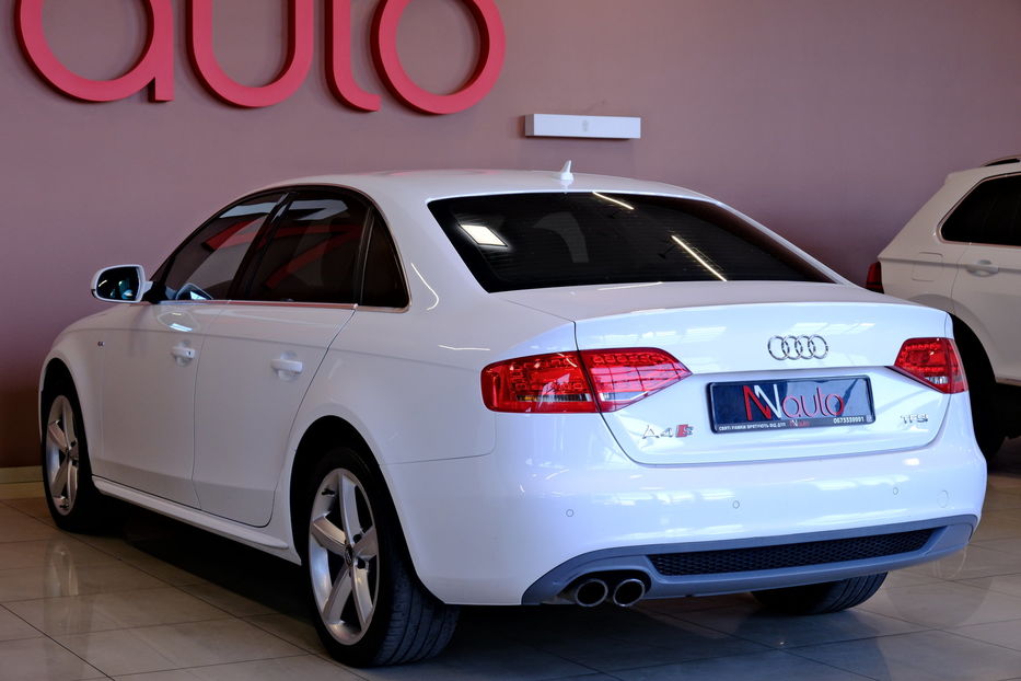 Продам Audi A4 2012 года в Одессе