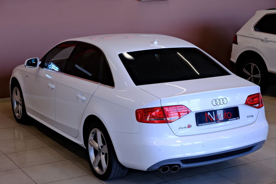 Продам Audi A4 2012 года в Одессе