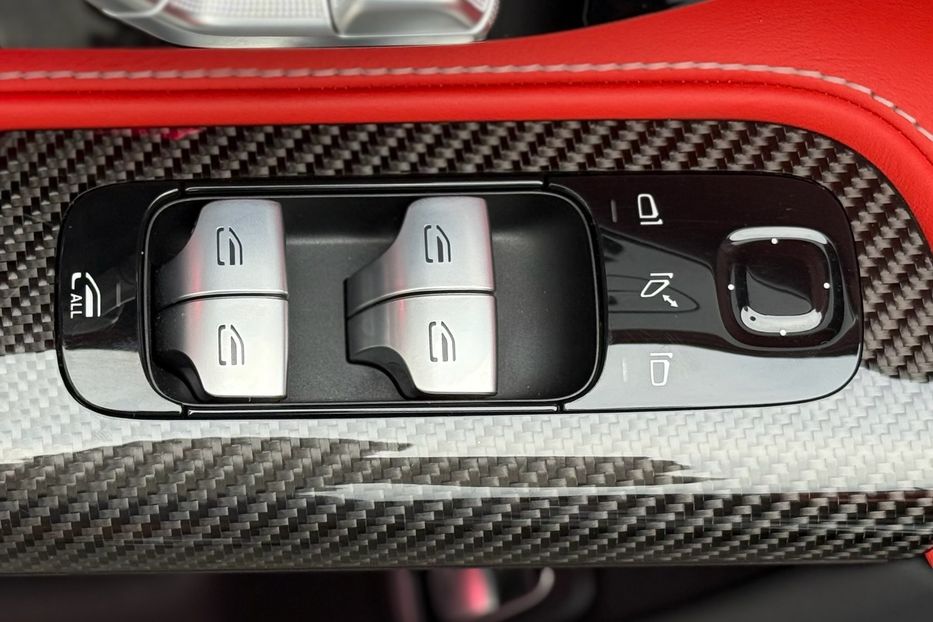 Продам Mercedes-Benz SL-Class 55 AMG 2023 года в Киеве