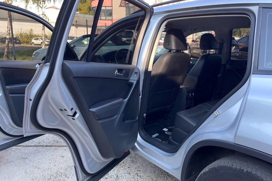 Продам Volkswagen Tiguan 2016 года в Черновцах