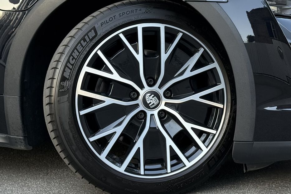 Продам Porsche Taycan CROSS TURISMO 4 2023 года в Киеве