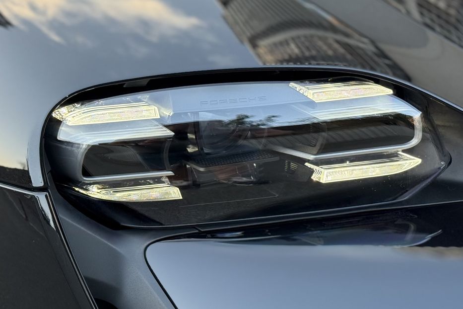 Продам Porsche Taycan CROSS TURISMO 4 2023 года в Киеве