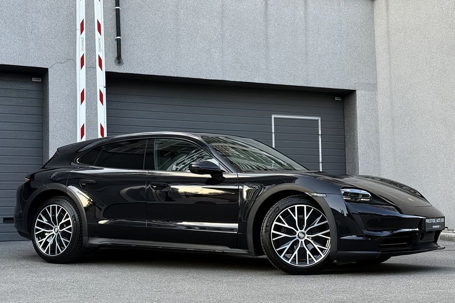 Продам Porsche Taycan CROSS TURISMO 4 2023 года в Киеве