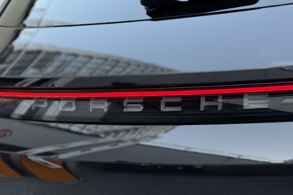 Продам Porsche Taycan CROSS TURISMO 4 2023 года в Киеве