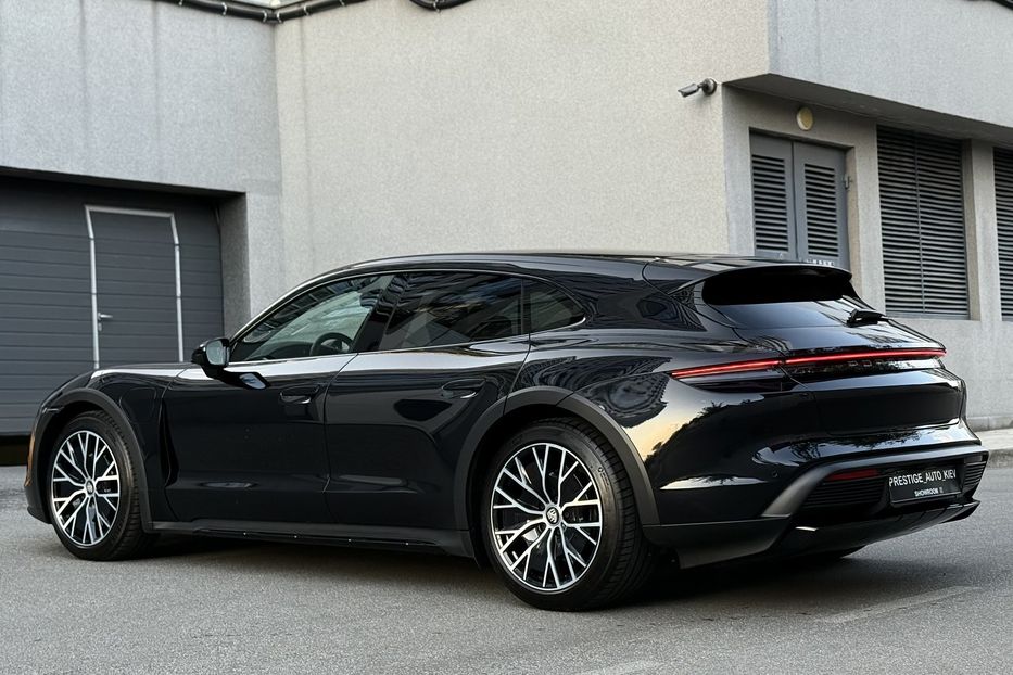 Продам Porsche Taycan CROSS TURISMO 4 2023 года в Киеве