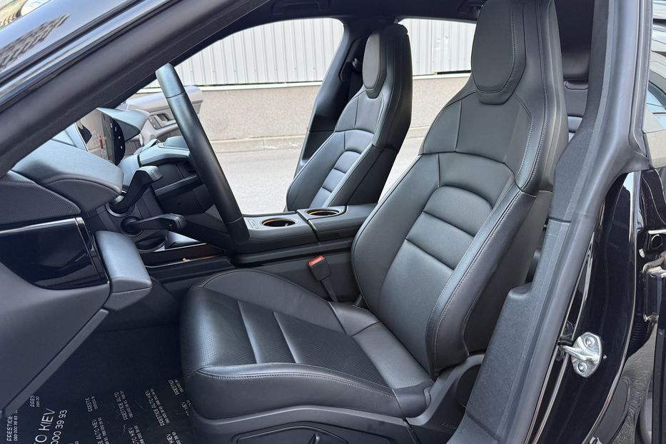 Продам Porsche Taycan CROSS TURISMO 4 2023 года в Киеве