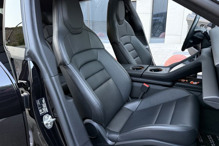 Продам Porsche Taycan CROSS TURISMO 4 2023 года в Киеве