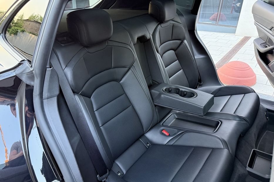 Продам Porsche Taycan CROSS TURISMO 4 2023 года в Киеве