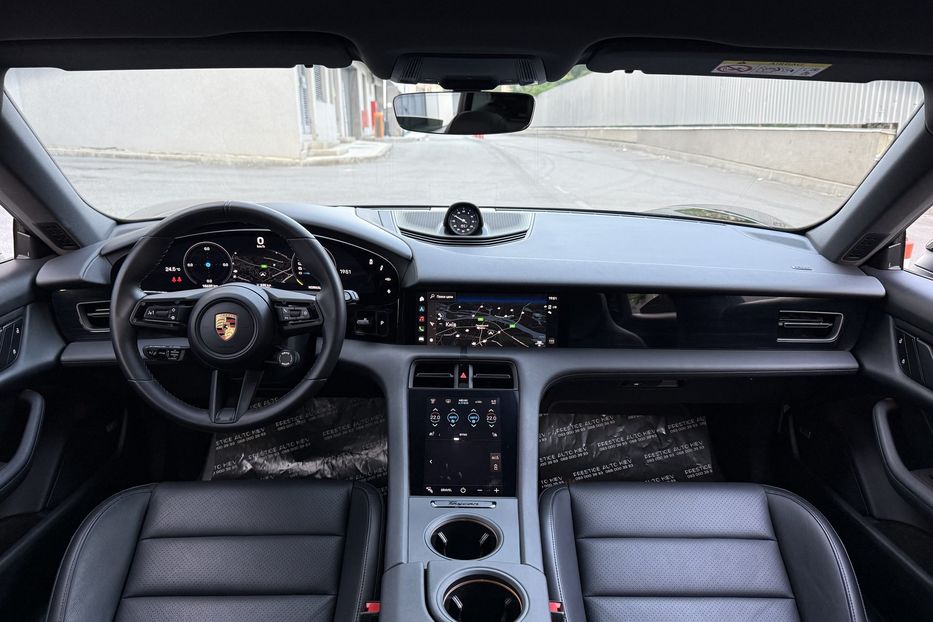 Продам Porsche Taycan CROSS TURISMO 4 2023 года в Киеве