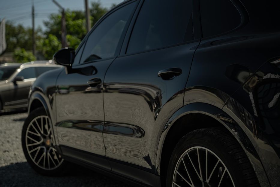 Продам Porsche Cayenne 2019 года в Черновцах