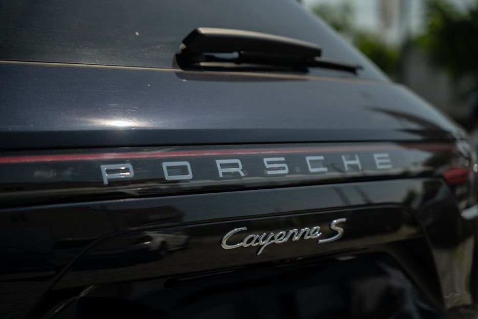 Продам Porsche Cayenne 2019 года в Черновцах