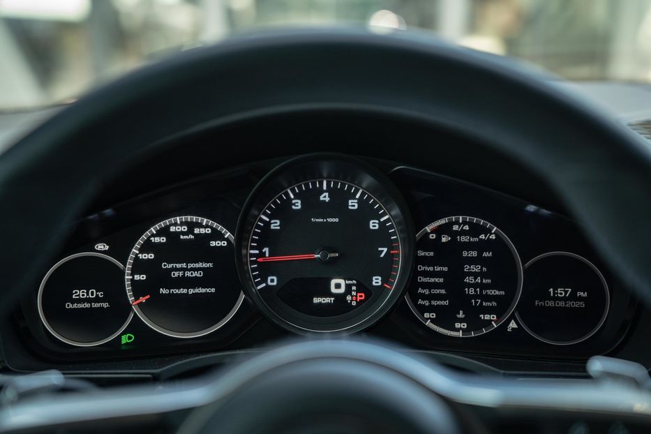 Продам Porsche Cayenne 2019 года в Черновцах