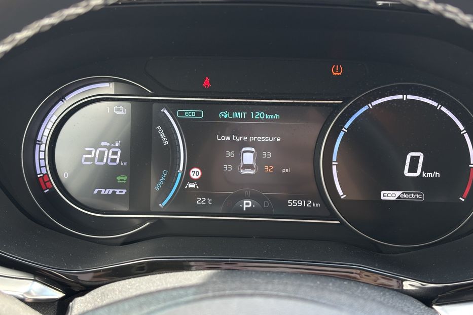 Продам Kia Niro РЕЗЕРВ 2021 года в Львове