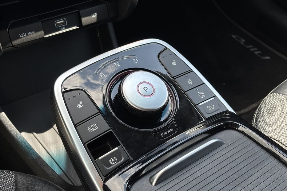 Продам Kia Niro РЕЗЕРВ 2021 года в Львове