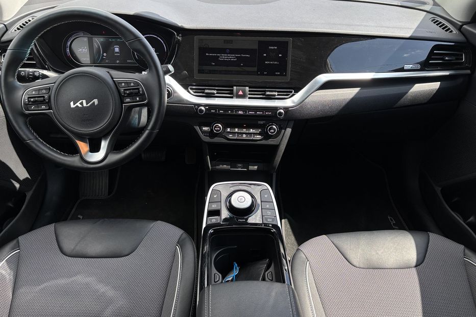 Продам Kia Niro РЕЗЕРВ 2021 года в Львове
