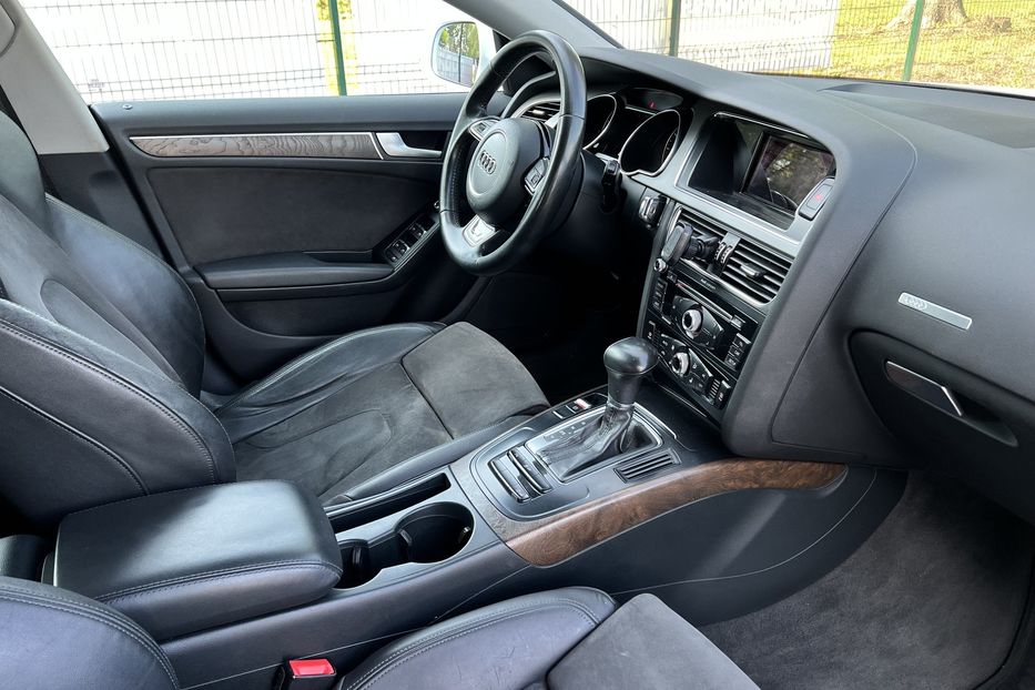 Продам Audi A5 COMIS 2012 года в г. Умань, Черкасская область
