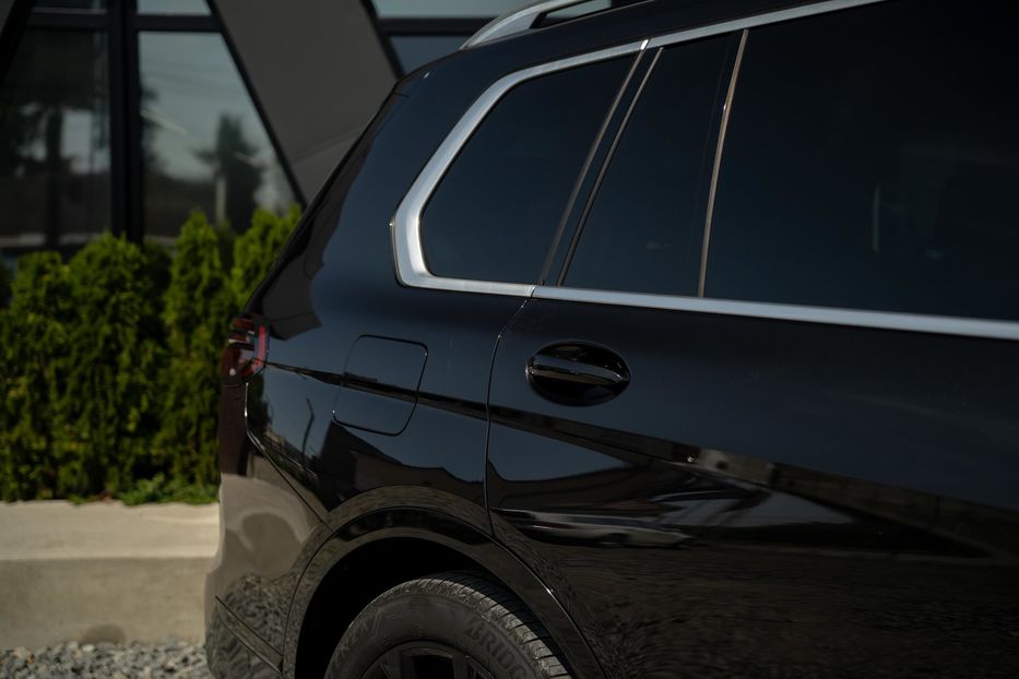 Продам BMW X7 40I xDrive 2019 года в Черновцах