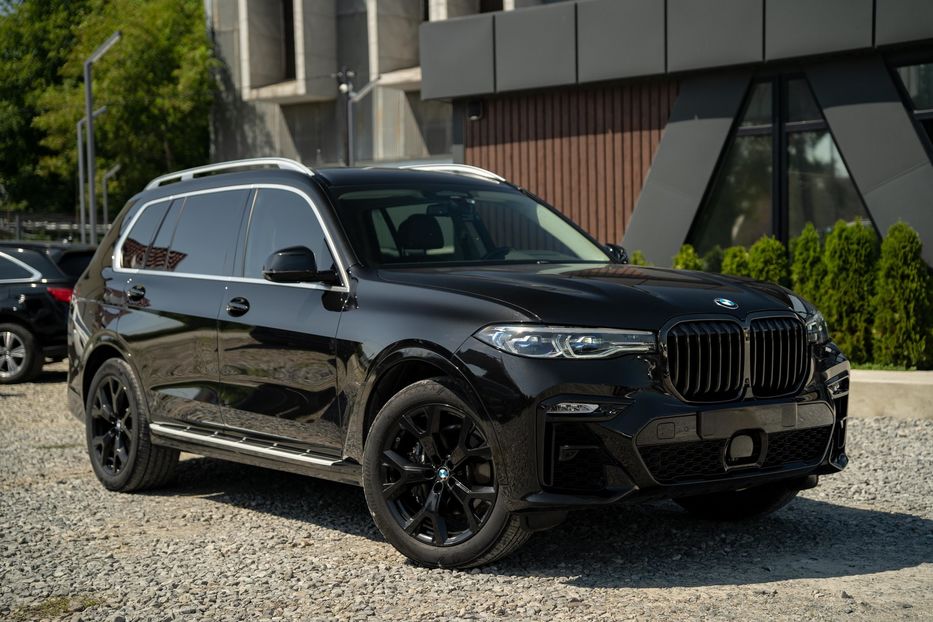 Продам BMW X7 40I xDrive 2019 года в Черновцах