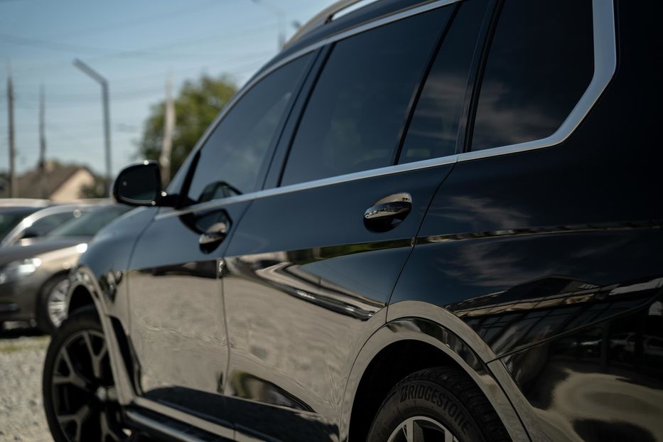 Продам BMW X7 40I xDrive 2019 года в Черновцах