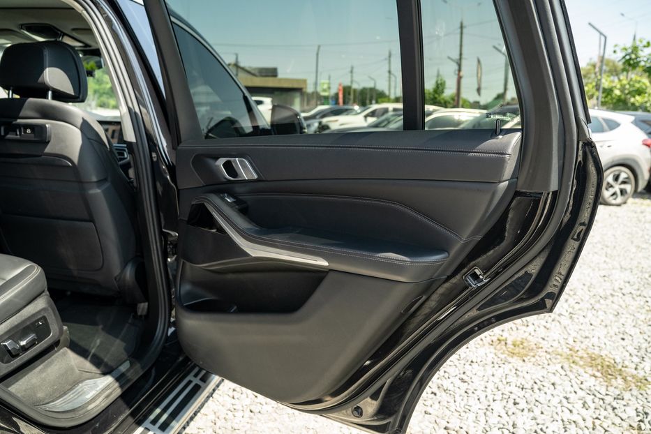 Продам BMW X7 40I xDrive 2019 года в Черновцах