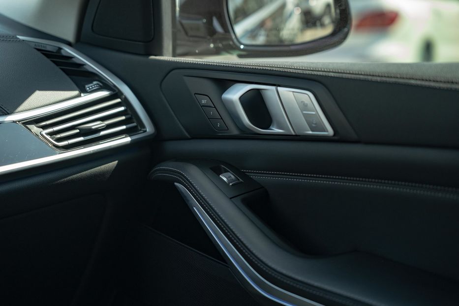 Продам BMW X7 40I xDrive 2019 года в Черновцах
