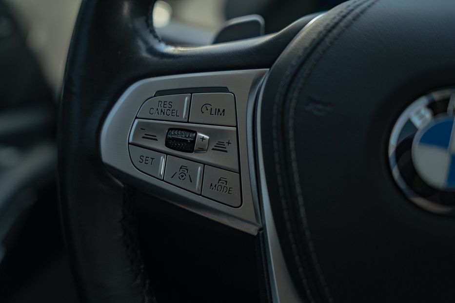 Продам BMW X7 40I xDrive 2019 года в Черновцах
