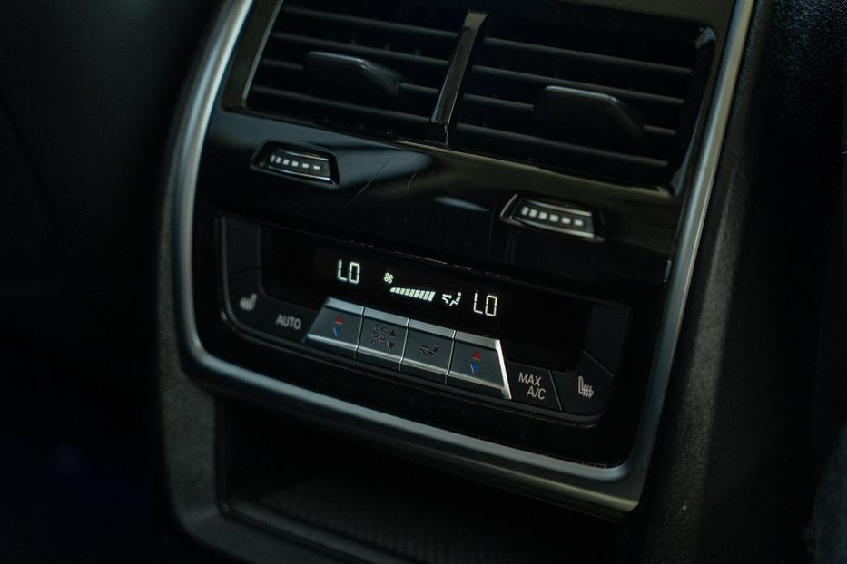 Продам BMW X7 40I xDrive 2019 года в Черновцах
