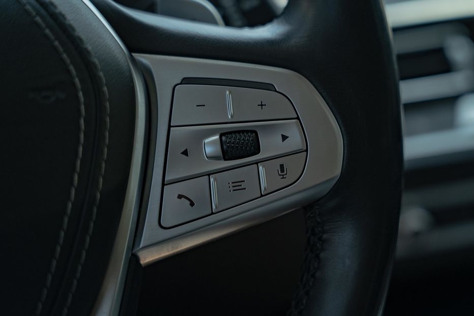 Продам BMW X7 40I xDrive 2019 года в Черновцах