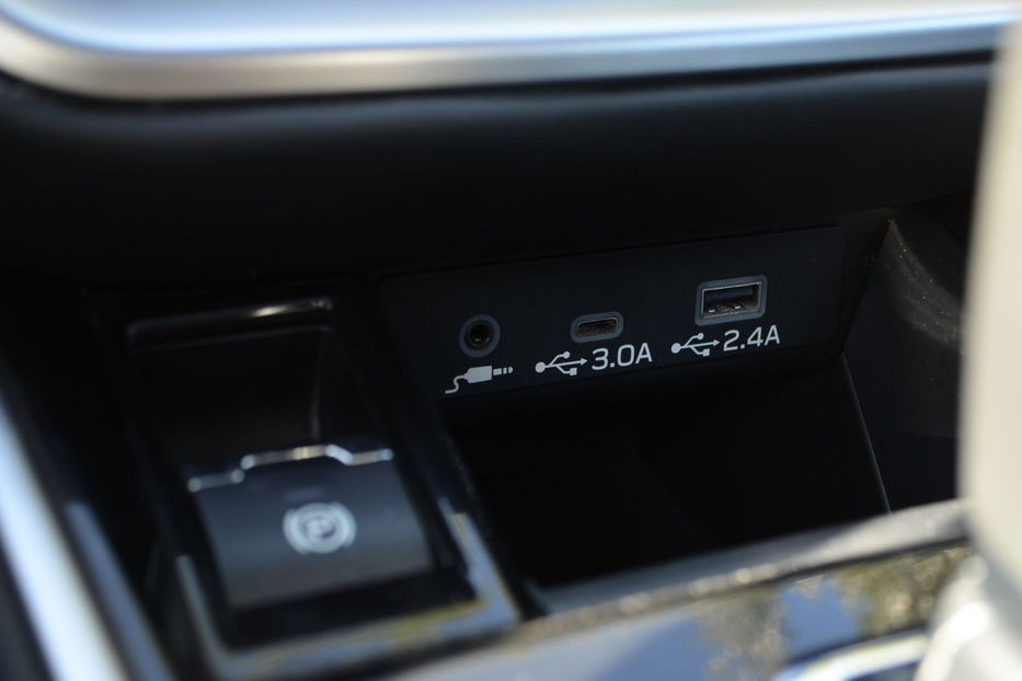Продам Subaru Legacy 2023 года в Киеве