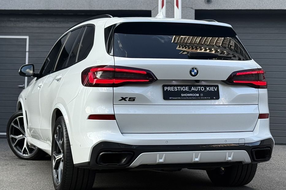 Продам BMW X5 40i Steptronic xDrive 2021 года в Киеве