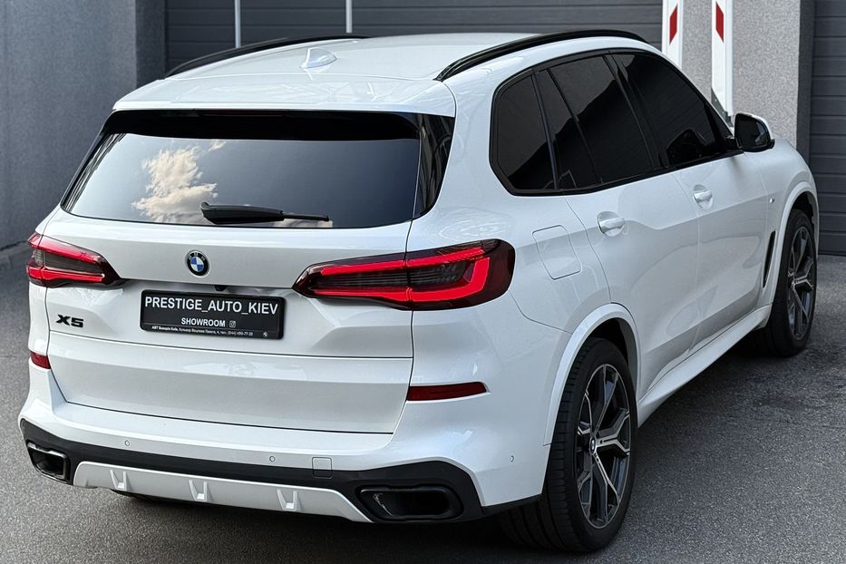 Продам BMW X5 40i Steptronic xDrive 2021 года в Киеве