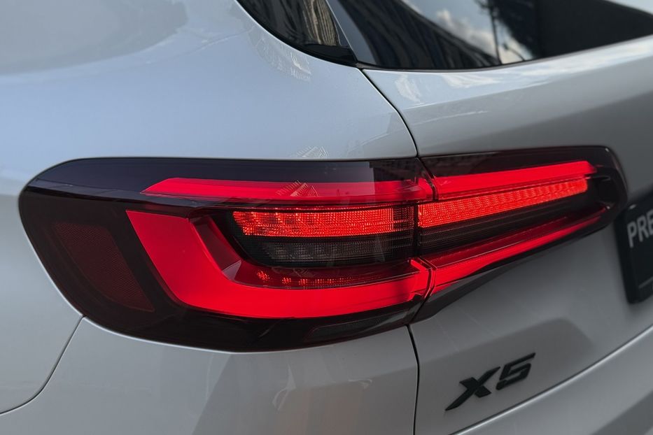 Продам BMW X5 40i Steptronic xDrive 2021 года в Киеве