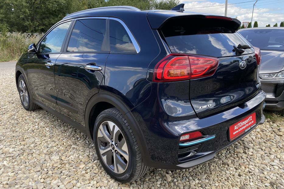 Продам Kia Niro 64 кВт Макс. комплектація 2020 года в Львове