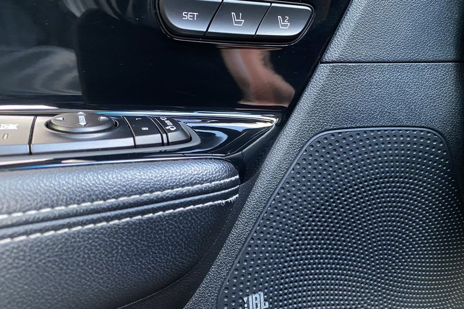 Продам Kia Niro 64 кВт Макс. комплектація 2020 года в Львове