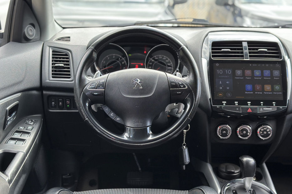 Продам Peugeot 4008 2012 года в Киеве