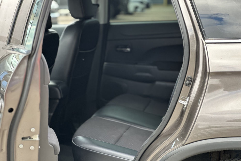 Продам Peugeot 4008 2012 года в Киеве