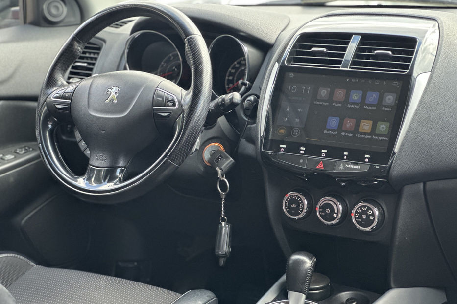 Продам Peugeot 4008 2012 года в Киеве