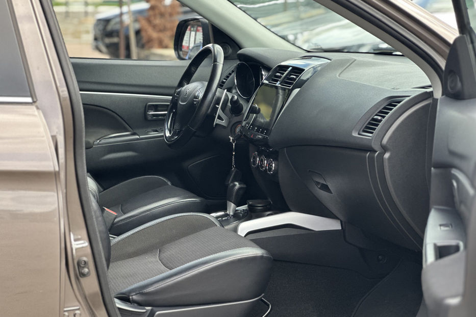 Продам Peugeot 4008 2012 года в Киеве