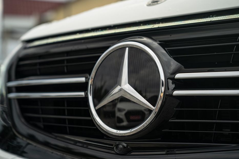 Продам Mercedes-Benz EQC 400 4Matic 2021 года в Черновцах