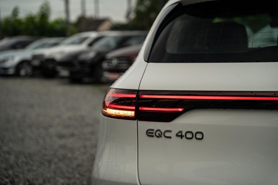 Продам Mercedes-Benz EQC 400 4Matic 2021 года в Черновцах