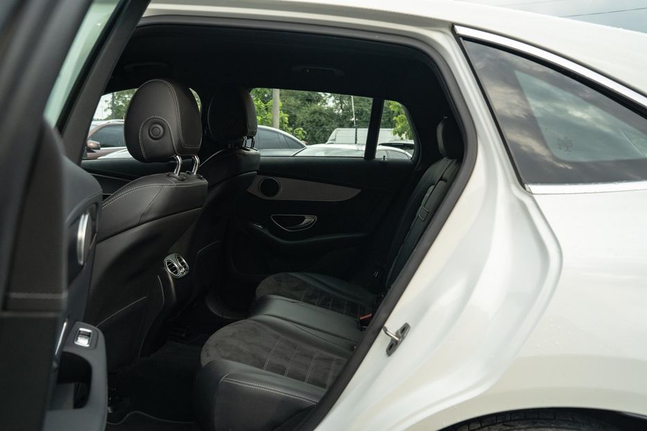 Продам Mercedes-Benz EQC 400 4Matic 2021 года в Черновцах