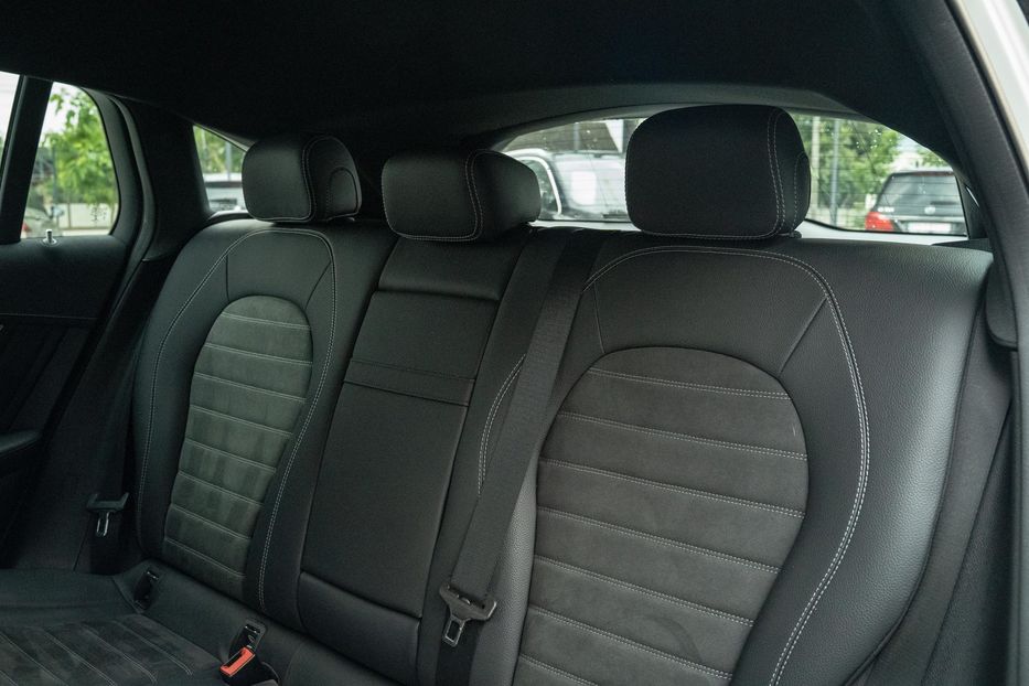 Продам Mercedes-Benz EQC 400 4Matic 2021 года в Черновцах