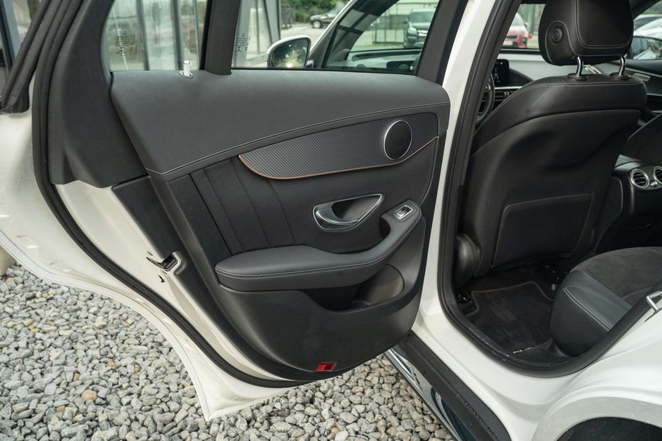 Продам Mercedes-Benz EQC 400 4Matic 2021 года в Черновцах