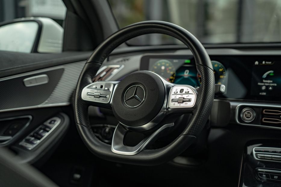 Продам Mercedes-Benz EQC 400 4Matic 2021 года в Черновцах