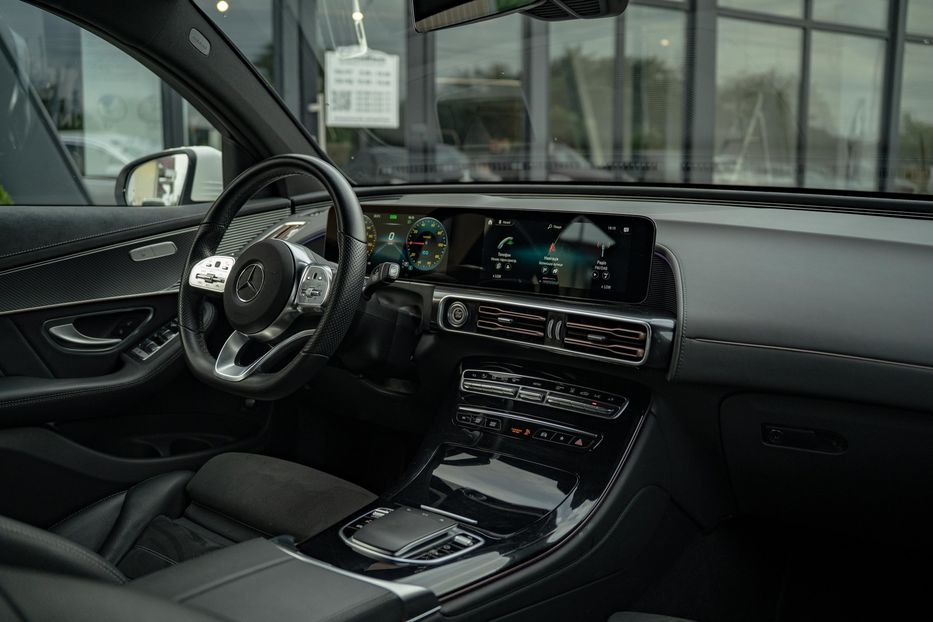 Продам Mercedes-Benz EQC 400 4Matic 2021 года в Черновцах