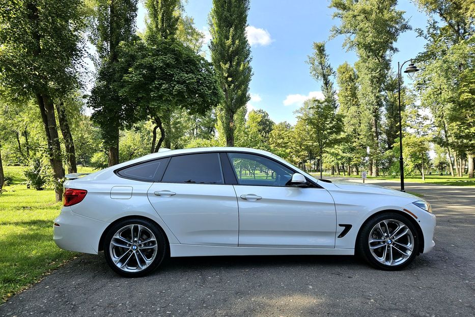Продам BMW 3 Series GT xDrive 2017 года в Киеве